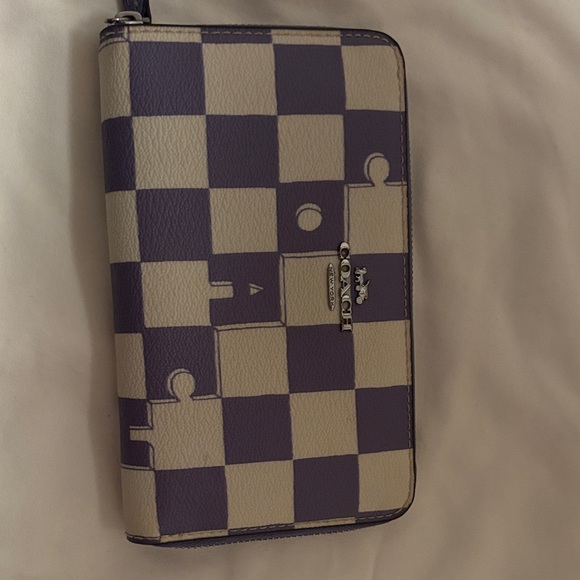 Coach Women's Wallet in Purple and Cream Checkered Design - Picture 4 of 4